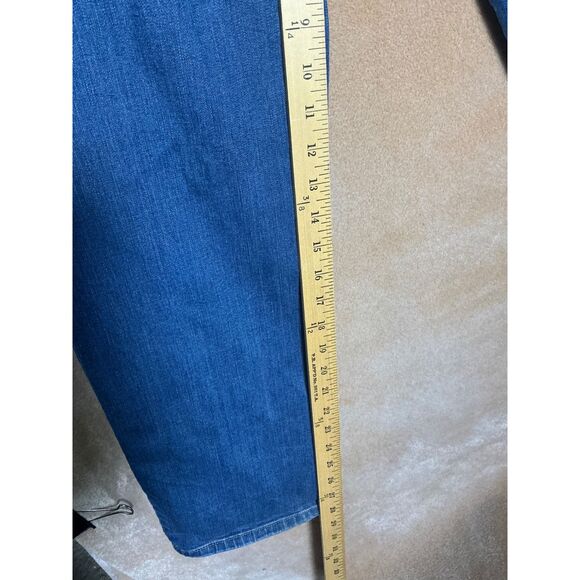 Gloria Vanderbilt All Around Slimming Effect Womens Size 16 Blue Denim Jeans - Picture 7 of 9